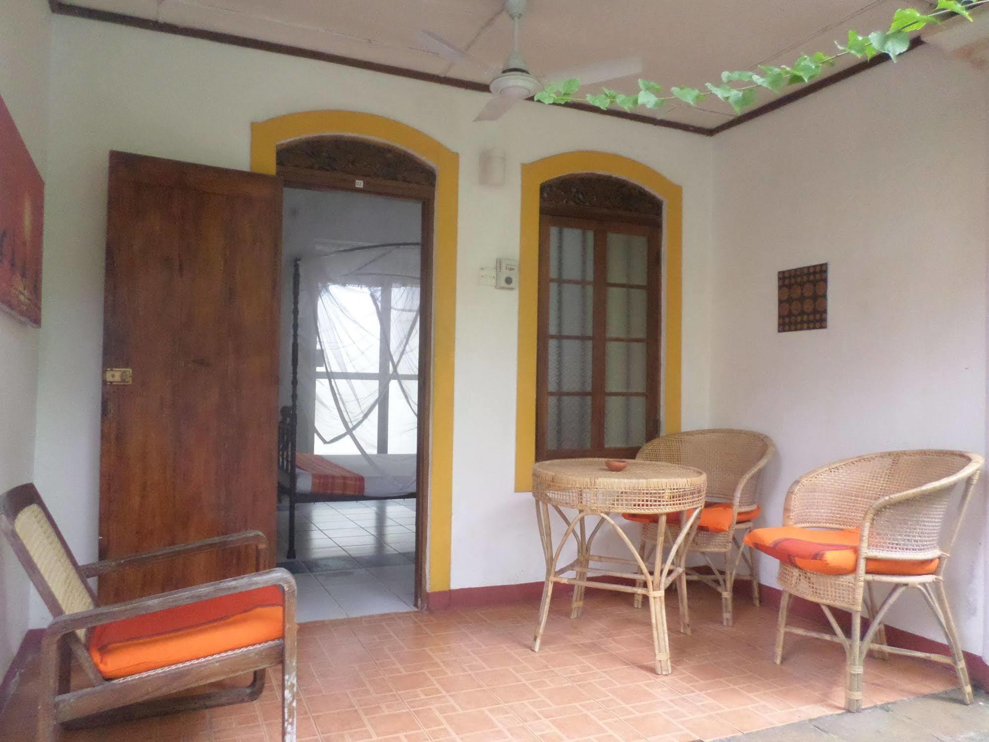 Nooit Gedacht Heritage Hotel  Unawatuna Exterior foto
